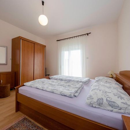 Apartments By The Sea Supetarska Draga - Donja, Rab - 11769 Zimmer foto